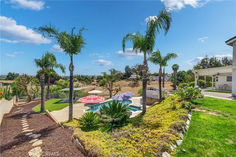 Exterior - 15366 Cayuse Ct, Riverside, CA 92506 photo 13 of 21