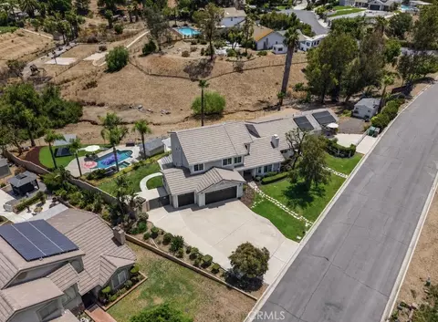 View/Area - 15366 Cayuse Ct, Riverside, CA 92506 photo 5 of 5