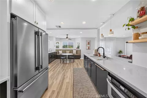 Kitchen - 15366 Cayuse Ct, Riverside, CA 92506 photo 2 of 7
