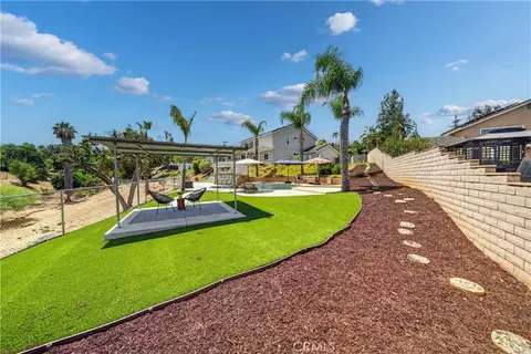 Exterior - 15366 Cayuse Ct, Riverside, CA 92506 photo 11 of 21
