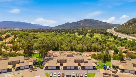 View/Area - 44603 La Paz Rd, Temecula, CA 92592 photo 2 of 3