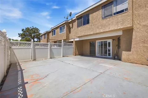 Exterior - 44603 La Paz Rd, Temecula, CA 92592 photo 3 of 4
