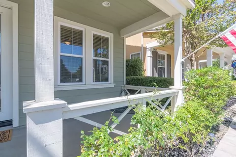 Exterior - 28869 Boothbay, Temecula, CA 92591 photo 4 of 6