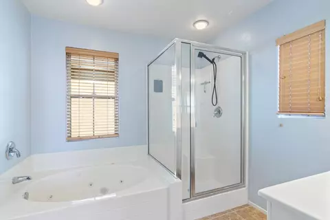 Bath - 28869 Boothbay, Temecula, CA 92591 photo 2 of 4