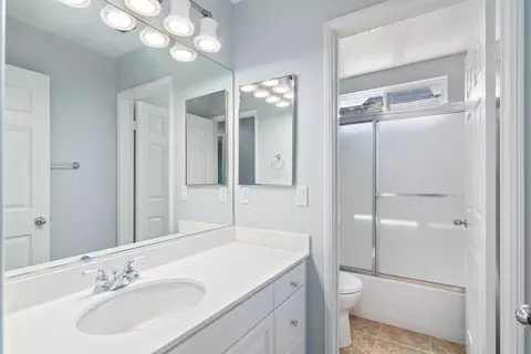 Bath - 28869 Boothbay, Temecula, CA 92591 photo 4 of 4