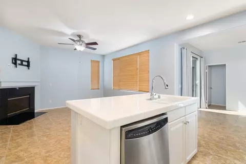 Living - 28869 Boothbay, Temecula, CA 92591 photo 5 of 8