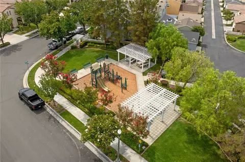 View/Area - 40077 Stowe Rd, Temecula, CA 92591 photo 8 of 8