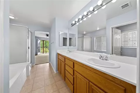 Bath - 40077 Stowe Rd, Temecula, CA 92591 photo 5 of 5