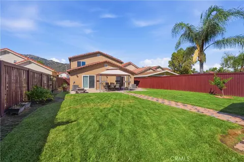 Exterior - 31242 Comotilo Ct, Temecula, CA 92592 photo 5 of 7
