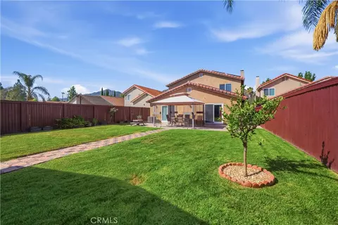 Exterior - 31242 Comotilo Ct, Temecula, CA 92592 photo 4 of 7
