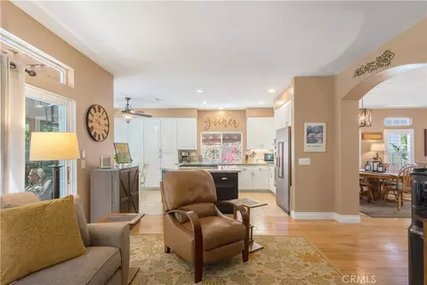 Entry Way - 32185 Paseo San Esteban, Temecula, CA 92592 photo 1 of 1