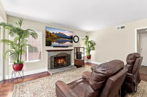 Living - 4566 Dunhill Ct, Oceanside, CA 92056 photo 5 of 5