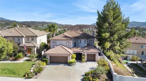 View/Area - 33019 Anasazi St, Temecula, CA 92592 photo 2 of 11