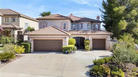 Exterior - 33019 Anasazi St, Temecula, CA 92592 photo 3 of 9