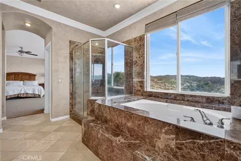 Bath - 33019 Anasazi St, Temecula, CA 92592 photo 5 of 7
