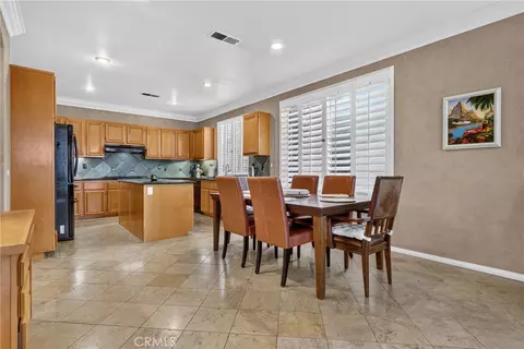 Dining - 33019 Anasazi St, Temecula, CA 92592 photo 4 of 6