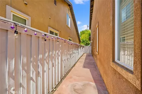 Entry Way - 46101 Sharon, Temecula, CA 92592 photo 4 of 4