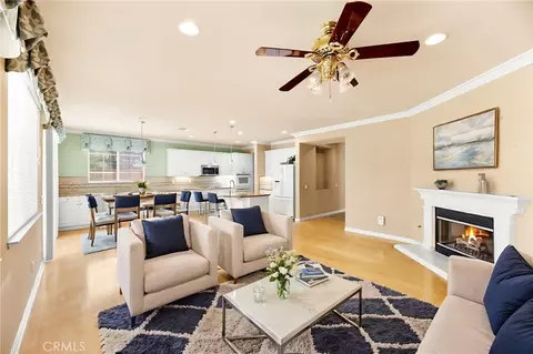 Living - 39894 Camden Ct, Temecula, CA 92591 photo 10 of 11