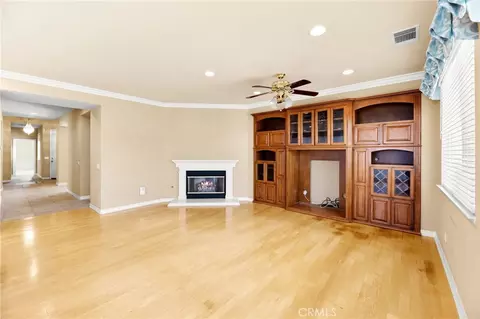 Living - 39894 Camden Ct, Temecula, CA 92591 photo 8 of 11