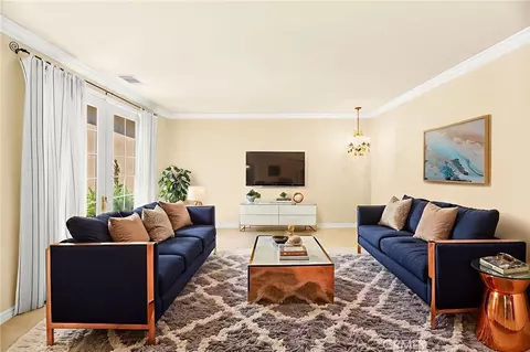 Living - 39894 Camden Ct, Temecula, CA 92591 photo 2 of 11
