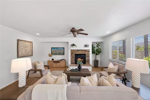 Living - 46371 Sharon St, Temecula, CA 92592 photo 1 of 4