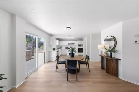 Dining - 46371 Sharon St, Temecula, CA 92592 photo 2 of 2