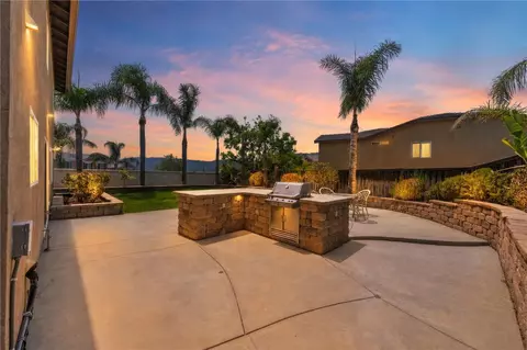 Exterior - 46371 Sharon St, Temecula, CA 92592 photo 2 of 8
