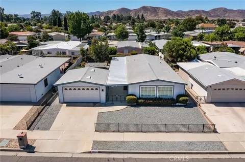 2829 Chamise Way, Hemet, CA 92545 photo 2