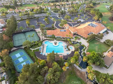 View/Area - 41953 Vardon Dr, Temecula, CA 92591 photo 6 of 8