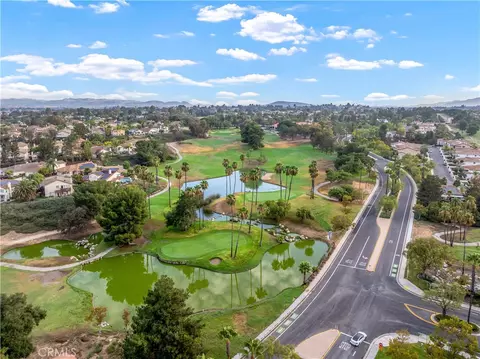 View/Area - 41953 Vardon Dr, Temecula, CA 92591 photo 8 of 8