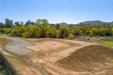 0 Corduroy, Wildomar, CA 92595 photo 2