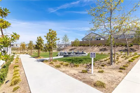 Exterior - 32012 Hyacinth Way, Temecula, CA 92591 photo 9 of 9