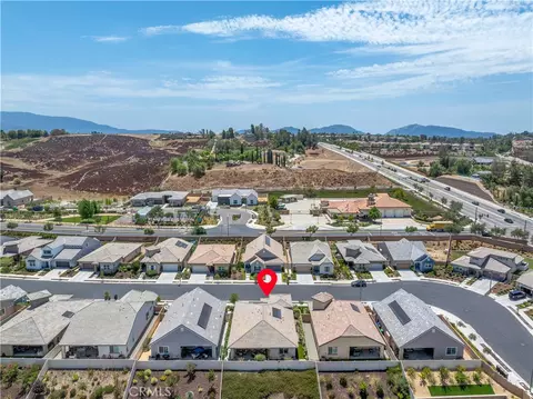 View/Area - 32012 Hyacinth Way, Temecula, CA 92591 photo 1 of 11