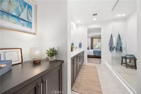 Entry Way - 32012 Hyacinth Way, Temecula, CA 92591 photo 5 of 5