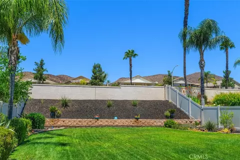 Exterior - 28166 Glenside Ct, Menifee, CA 92584 photo 3 of 8