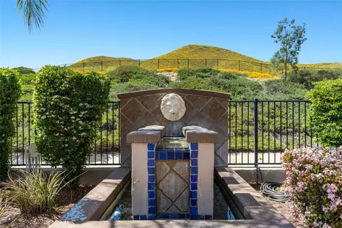 Exterior - 28166 Glenside Ct, Menifee, CA 92584 photo 5 of 8