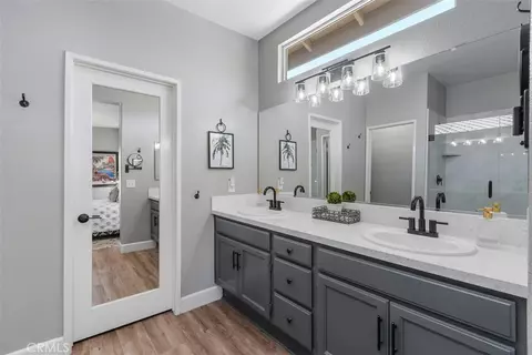 Bath - 28166 Glenside Ct, Menifee, CA 92584 photo 2 of 2
