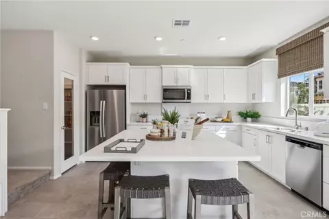 Kitchen - 83185 Verdin Ln, Indio, CA 92201 photo 4 of 4