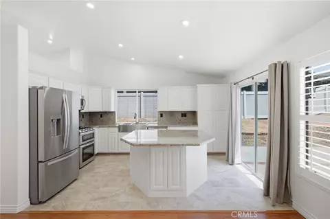 Kitchen - 33545 Wildflower, Yucaipa, CA 92399 photo 2 of 3