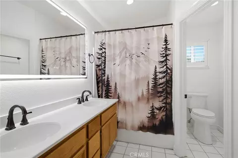 Bath - 33545 Wildflower, Yucaipa, CA 92399 photo 2 of 3