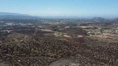 0 Intrepid, Hemet, CA 92544 photo 12
