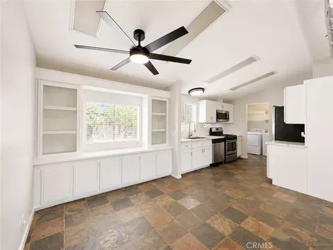 Living - 32720 Webb, Wildomar, CA 92595 photo 4 of 6