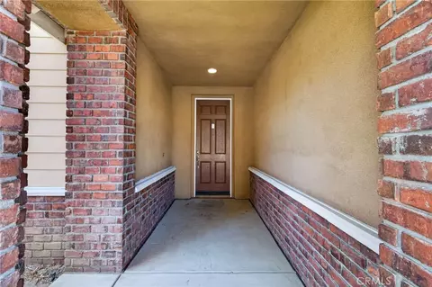 Entry Way - 32118 Copper Crst, Temecula, CA 92592 photo 1 of 17