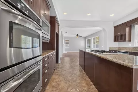 Kitchen - 32118 Copper Crst, Temecula, CA 92592 photo 2 of 3