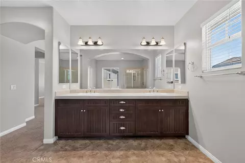 Entry Way - 32118 Copper Crst, Temecula, CA 92592 photo 15 of 17
