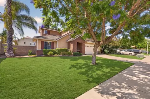 Exterior - 32118 Copper Crst, Temecula, CA 92592 photo 4 of 12