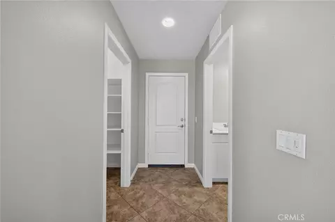Entry Way - 32118 Copper Crst, Temecula, CA 92592 photo 12 of 17