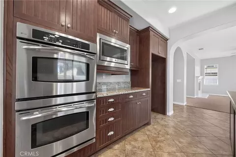 Kitchen - 32118 Copper Crst, Temecula, CA 92592 photo 3 of 3