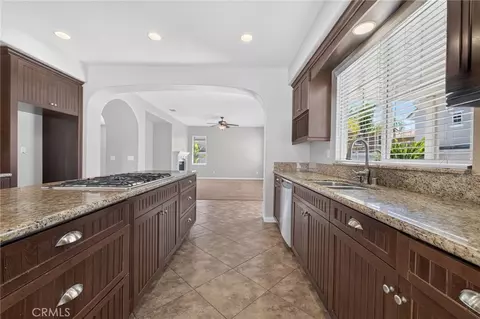 Entry Way - 32118 Copper Crst, Temecula, CA 92592 photo 5 of 17