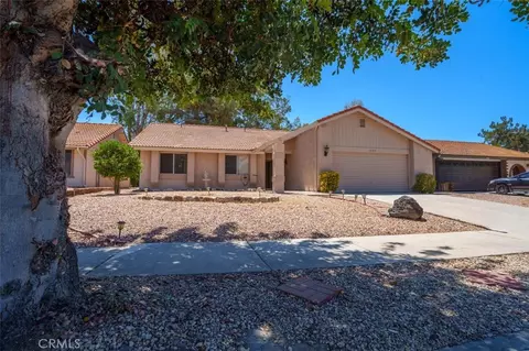 Exterior - 1925 Silver Oak Way, Hemet, CA 92545 photo 2 of 5